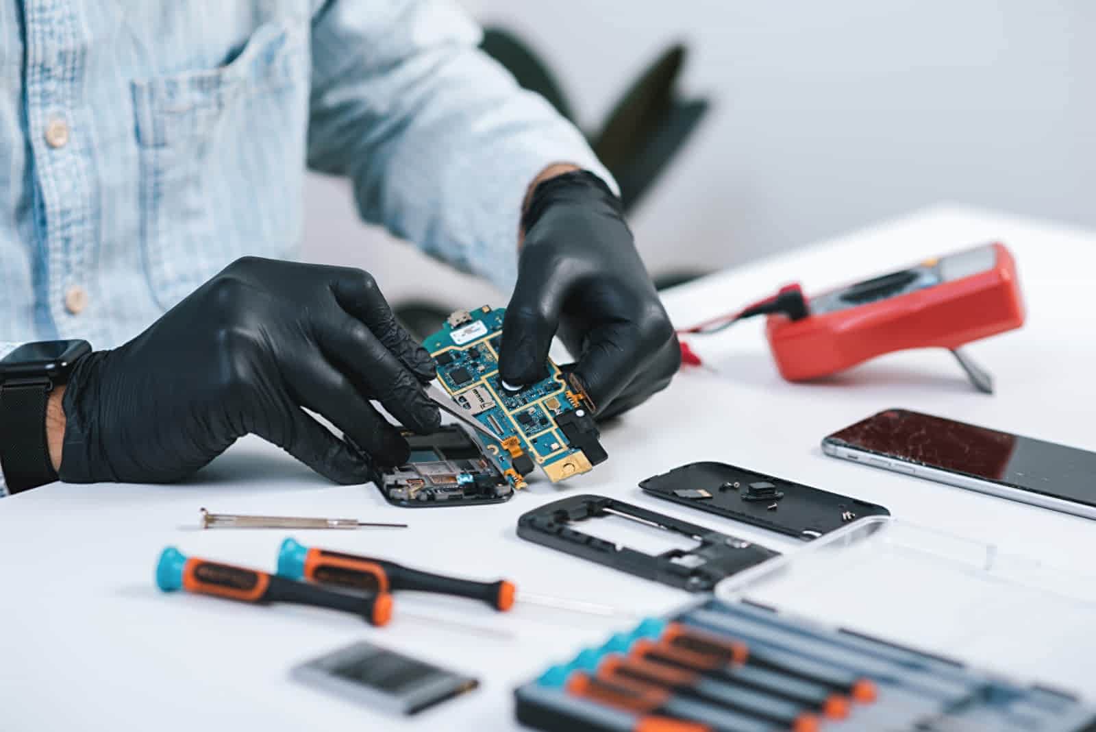 Telefon Tamiri İçin Temel Gereksinimler Nelerdir?