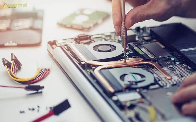 Laptop Servisi - Laptop Batarya Değişimi